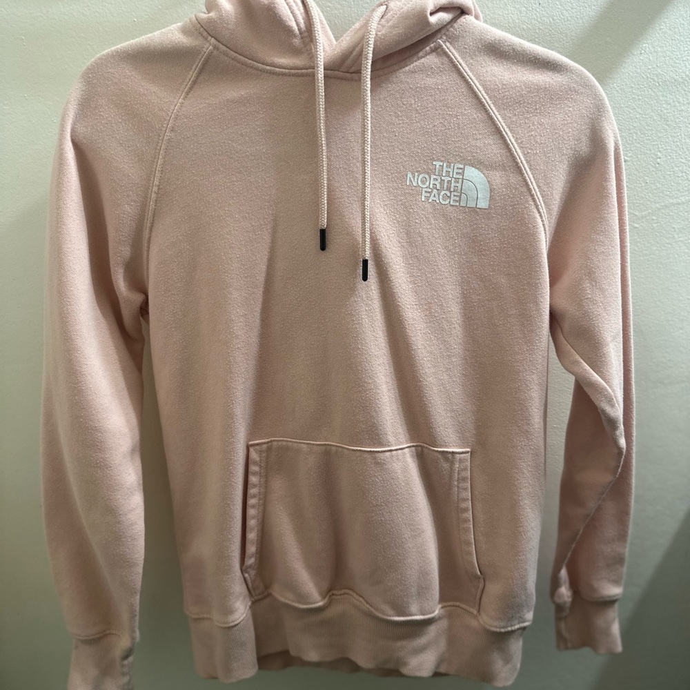 pink north face hoodie